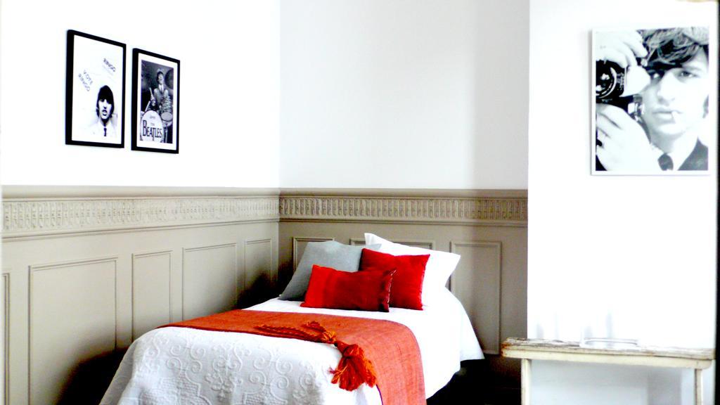 Sgt.Pepper'S Bnb Ixelles Exterior photo