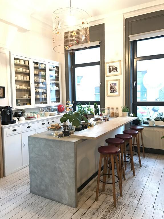 Sgt.Pepper'S Bnb Ixelles Exterior photo